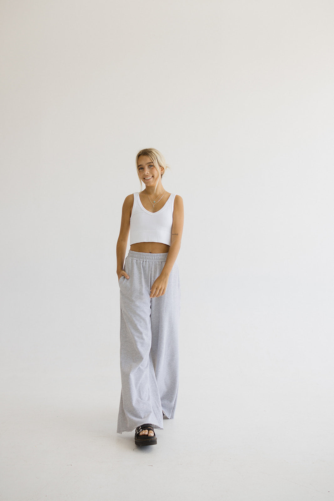 Kira Wide Leg Sweatpants // Grey