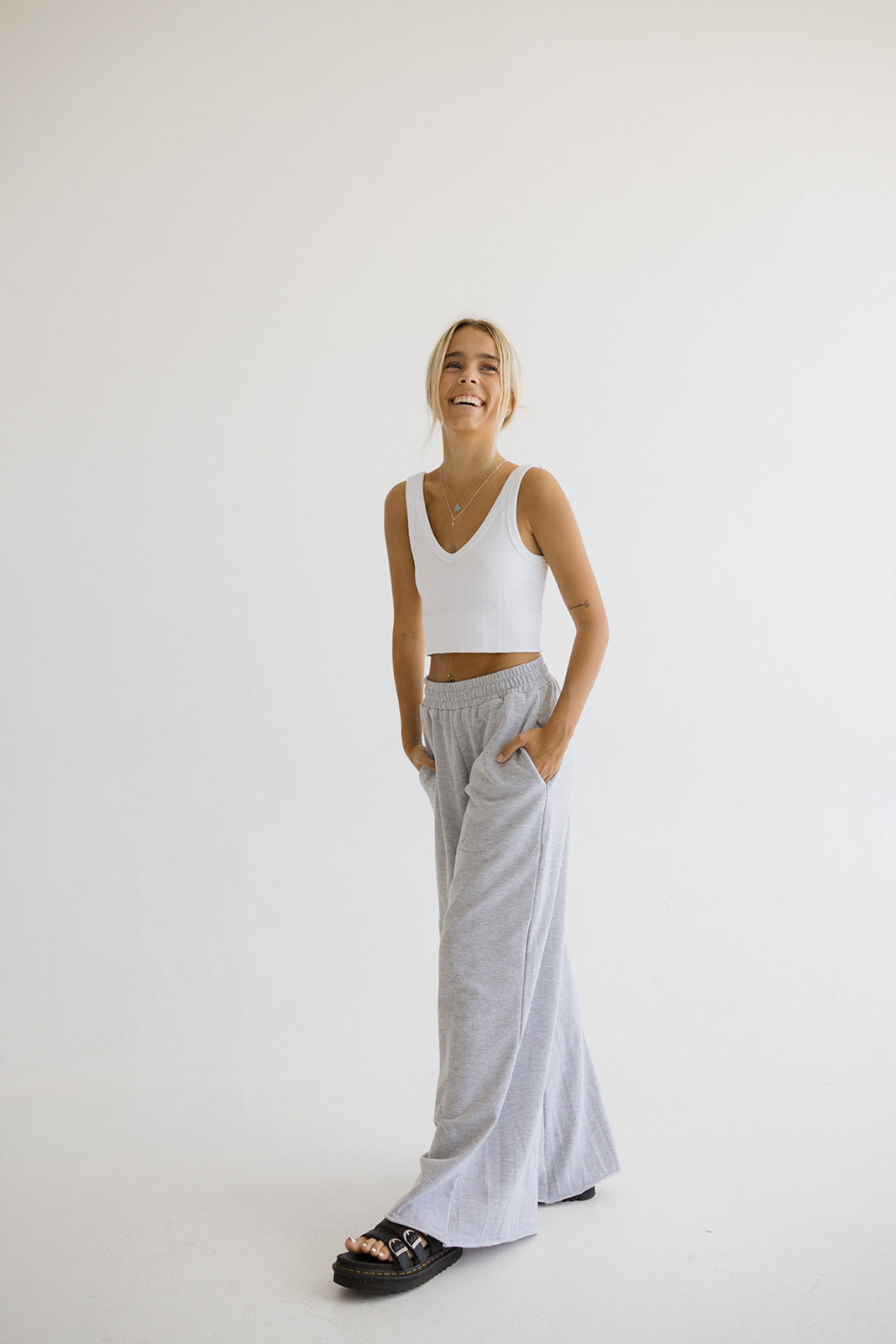 Kira Wide Leg Sweatpants // Grey