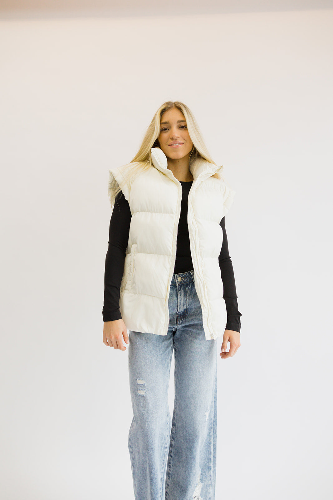 Ava Puffer Vest // Cream