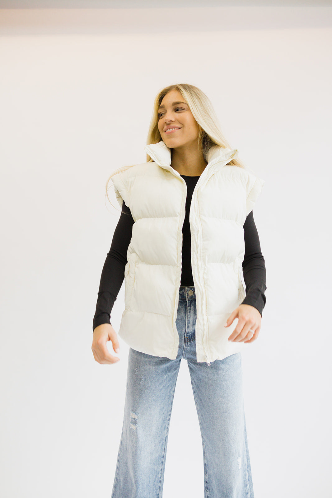 Ava Puffer Vest // Cream