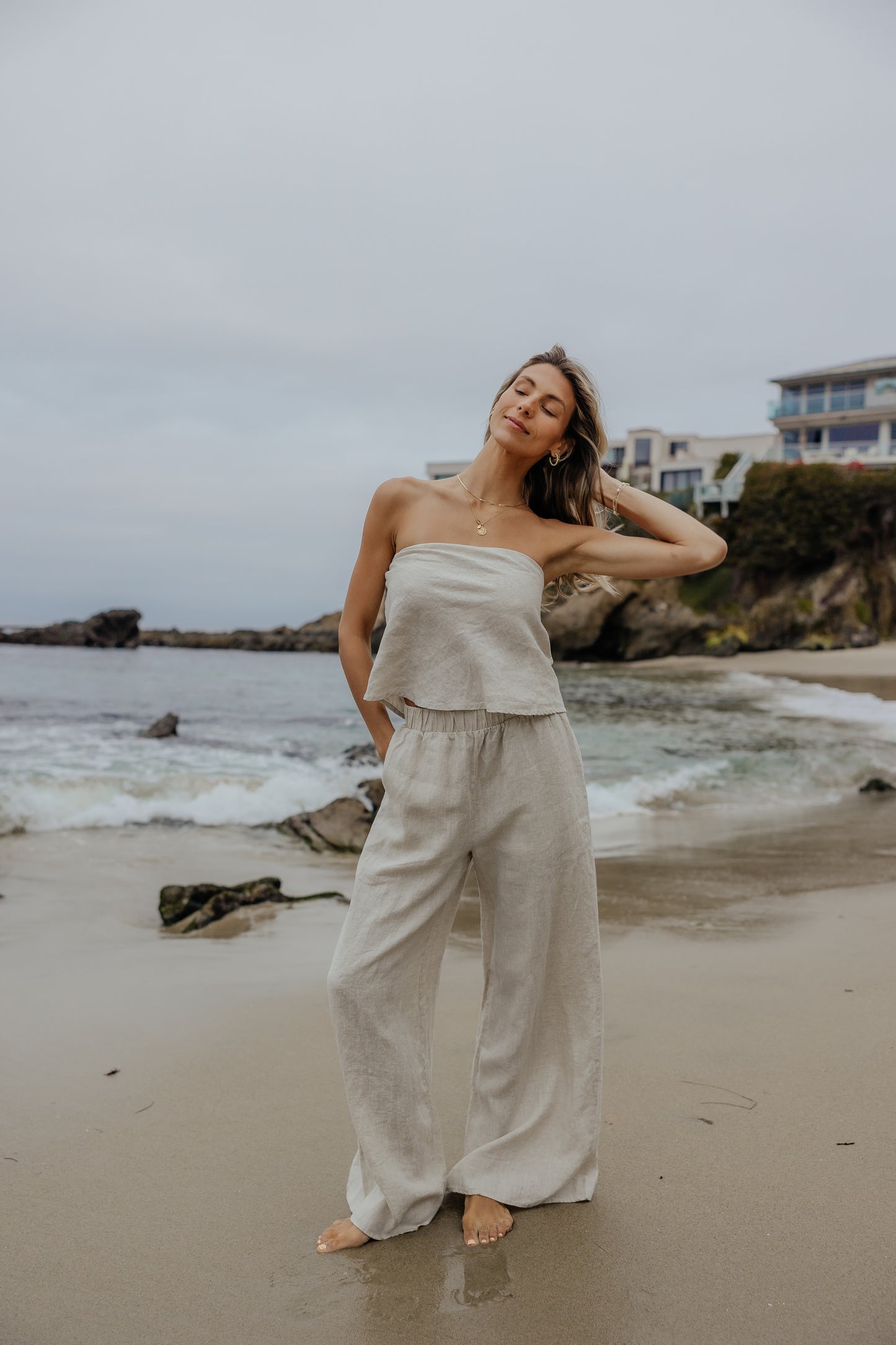 Sandy Linen Strapless Top