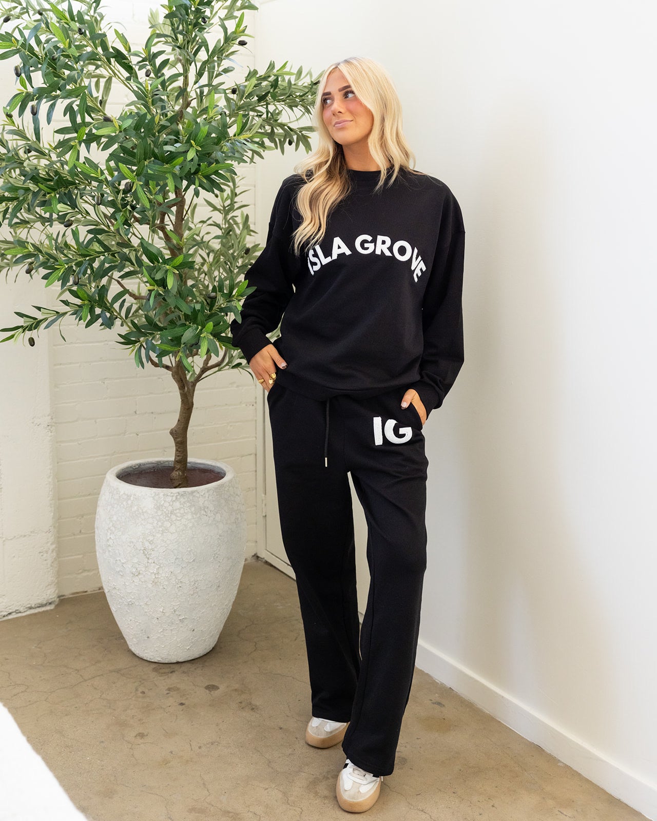 Isla Grove French Terry Wide Leg Pants // Black