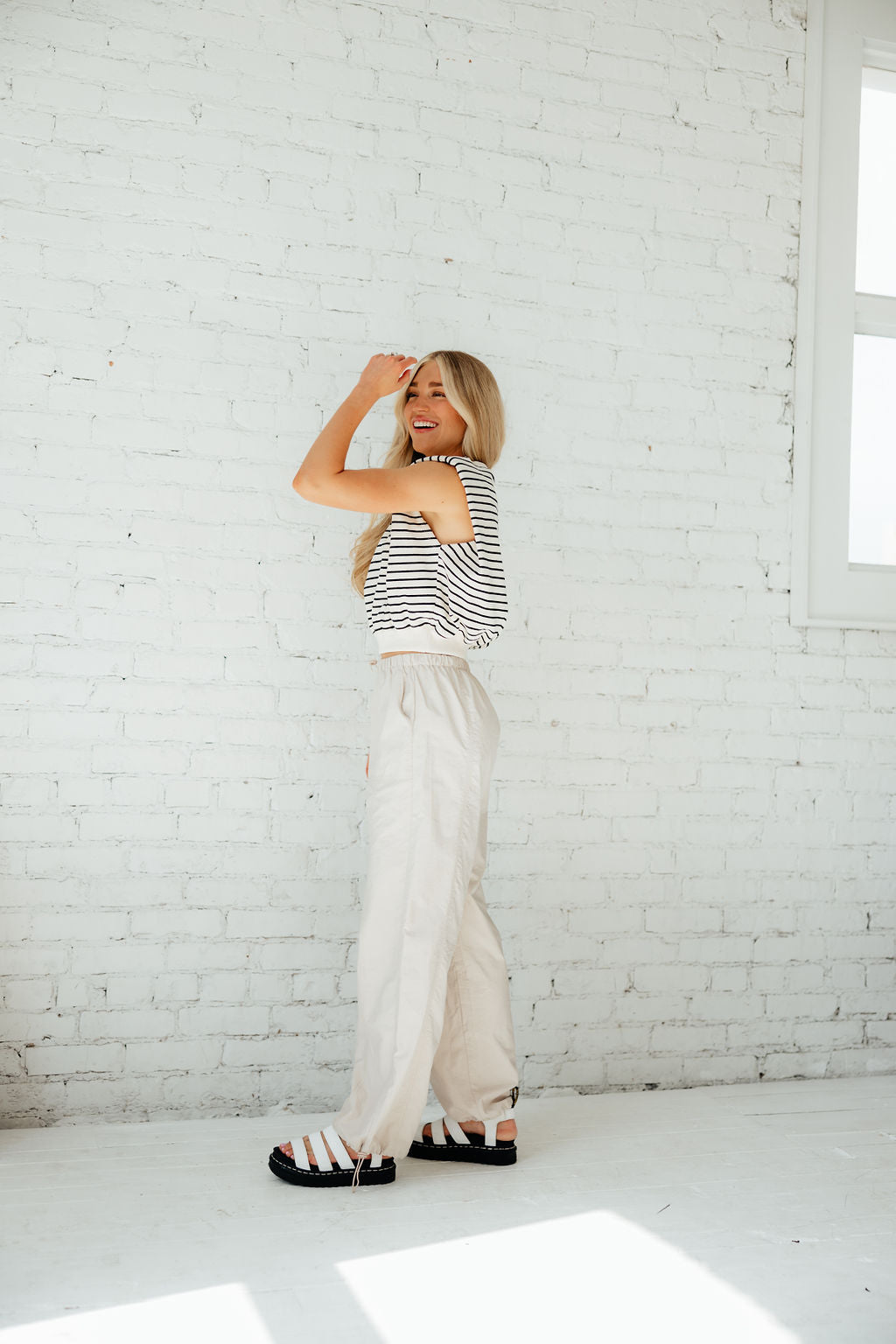 It’s a Vibe Parachute Pant // Taupe *RESTOCKED*