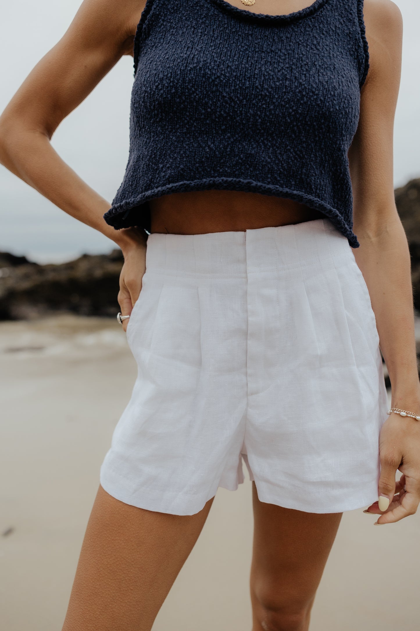 Drift Tailored Linen Shorts // White