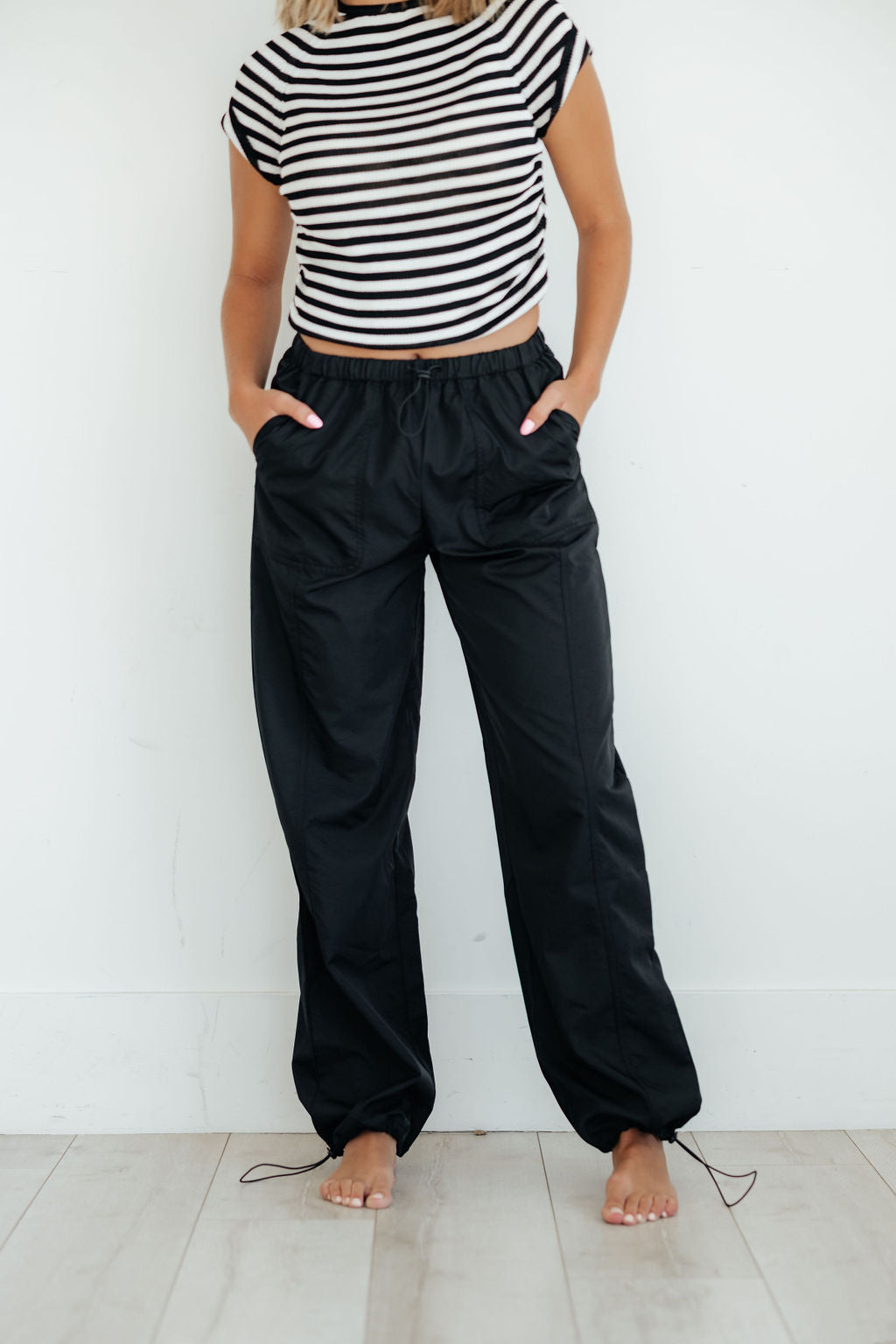 It’s a Vibe Parachute Pant // Black