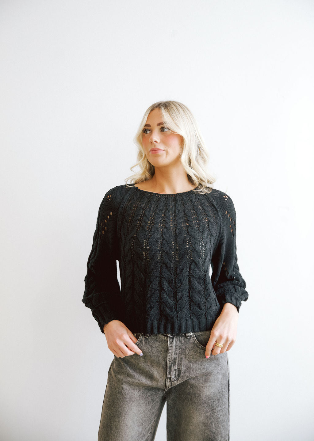 Aster Sweater // Black