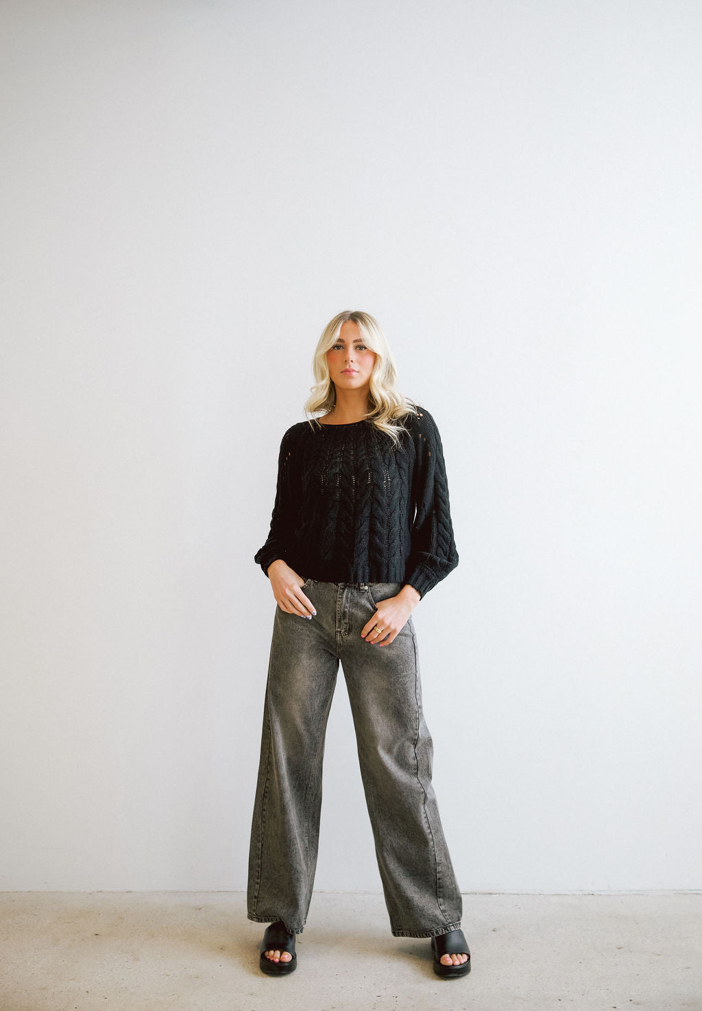 Aster Sweater // Black