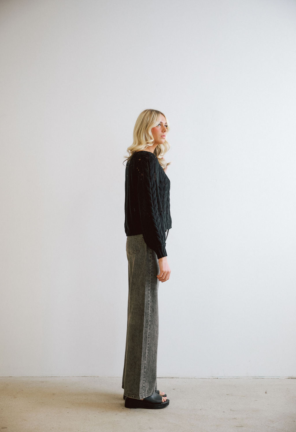 Aster Sweater // Black