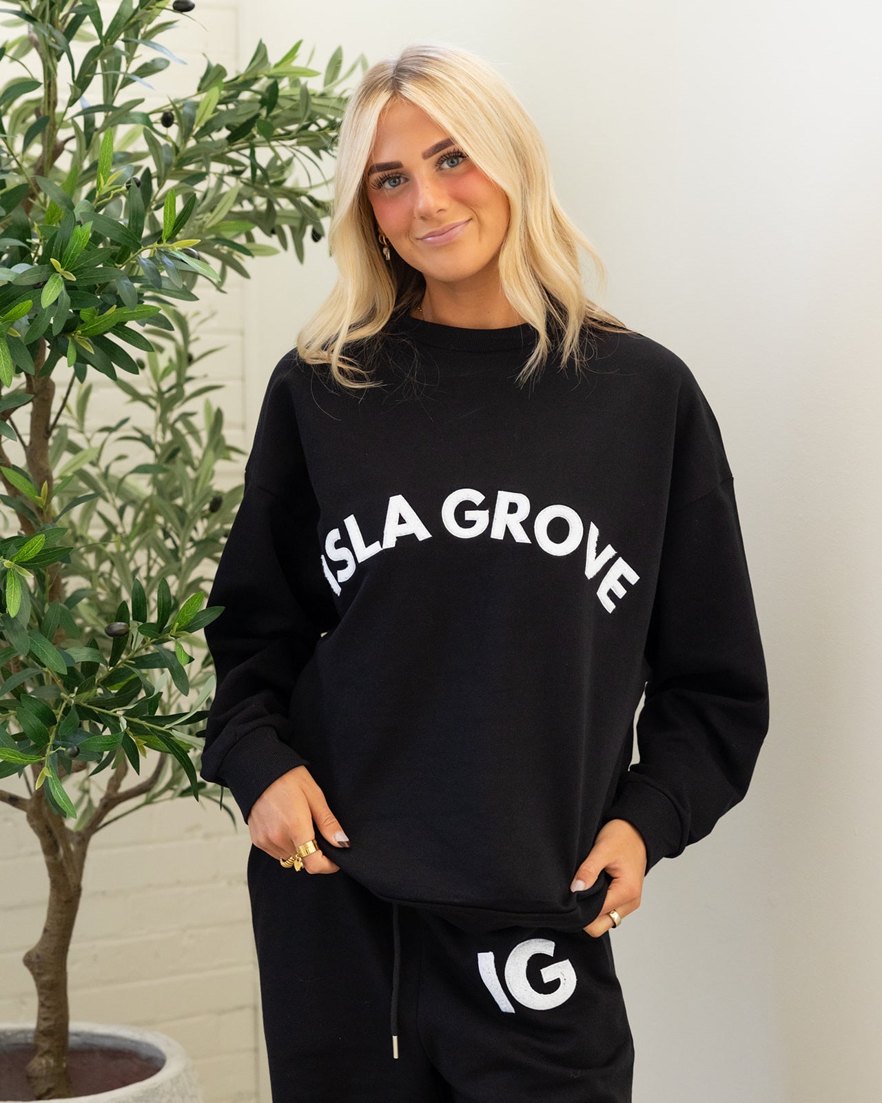 Isla Grove French Terry Crewneck // Black